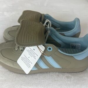 NWT‼️ Pharrell human race x adidas